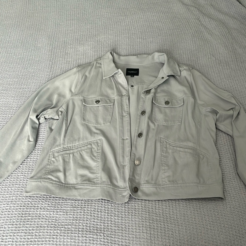 Liverpool Las Angeles xl button front